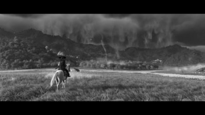 《羊蹄山戰鬼》黑白遊戲螢幕截圖，描繪篤騎馬穿越原野。