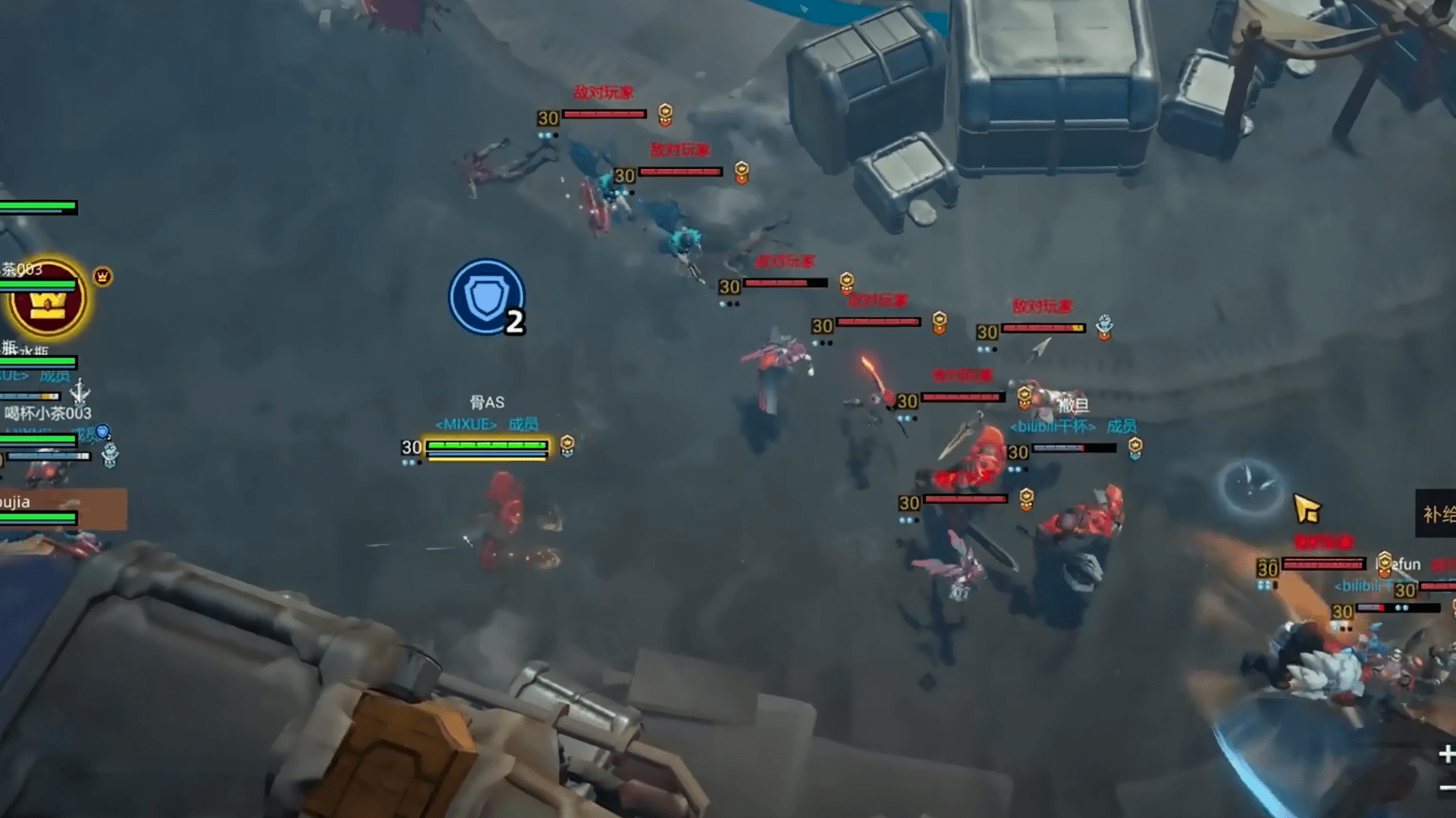 大規模的攻城戰是遊戲的核心玩法之一