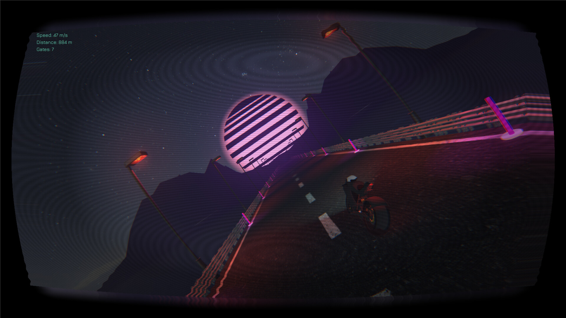 玩家騎乘摩托車在霓虹高速公路上奔馳。