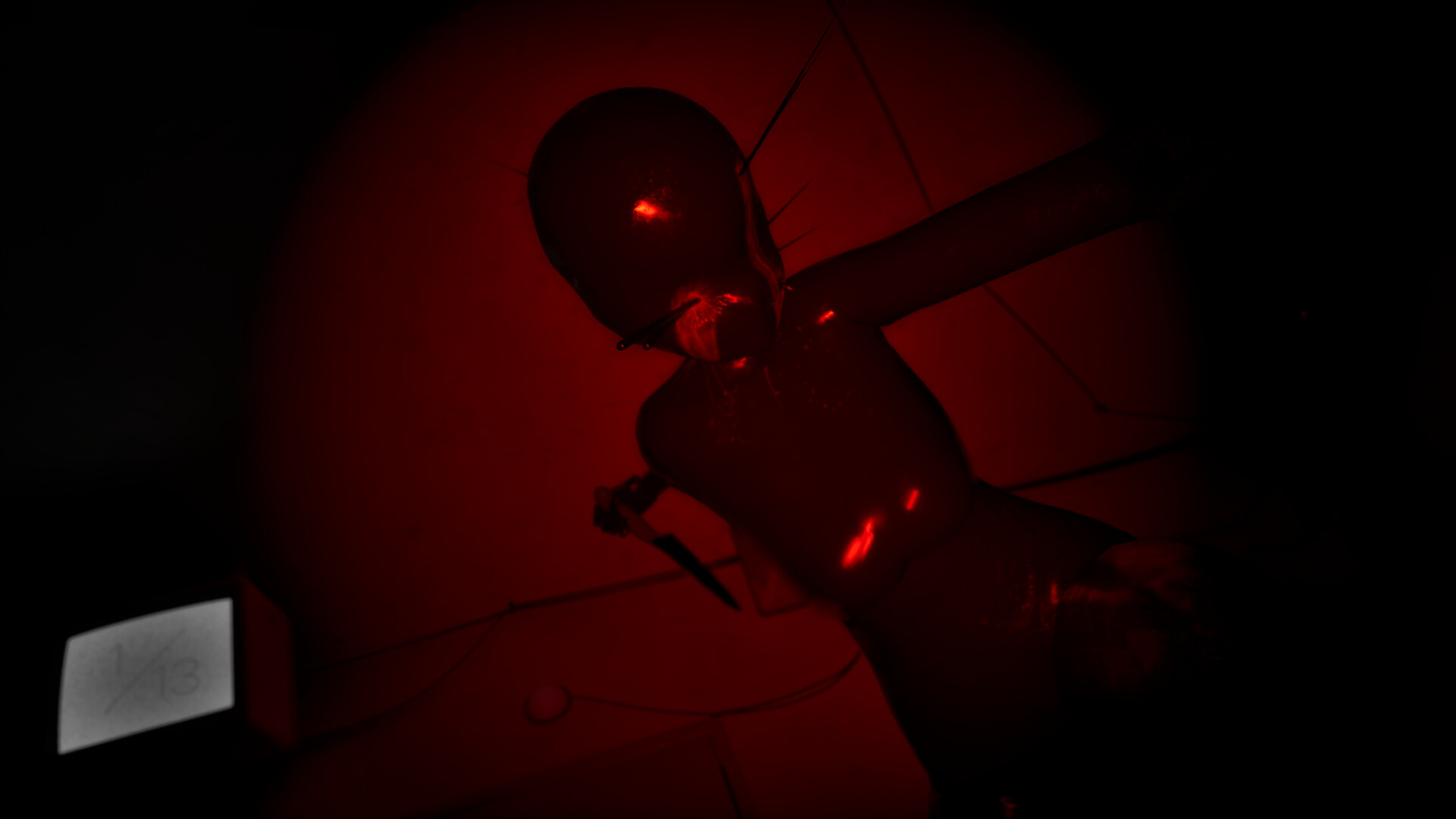 無盡的重複場景加深了心理壓力。