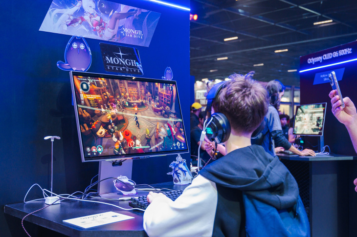 遊戲採用 Unreal Engine 5 引擎開發,呈現高品質的視覺效果