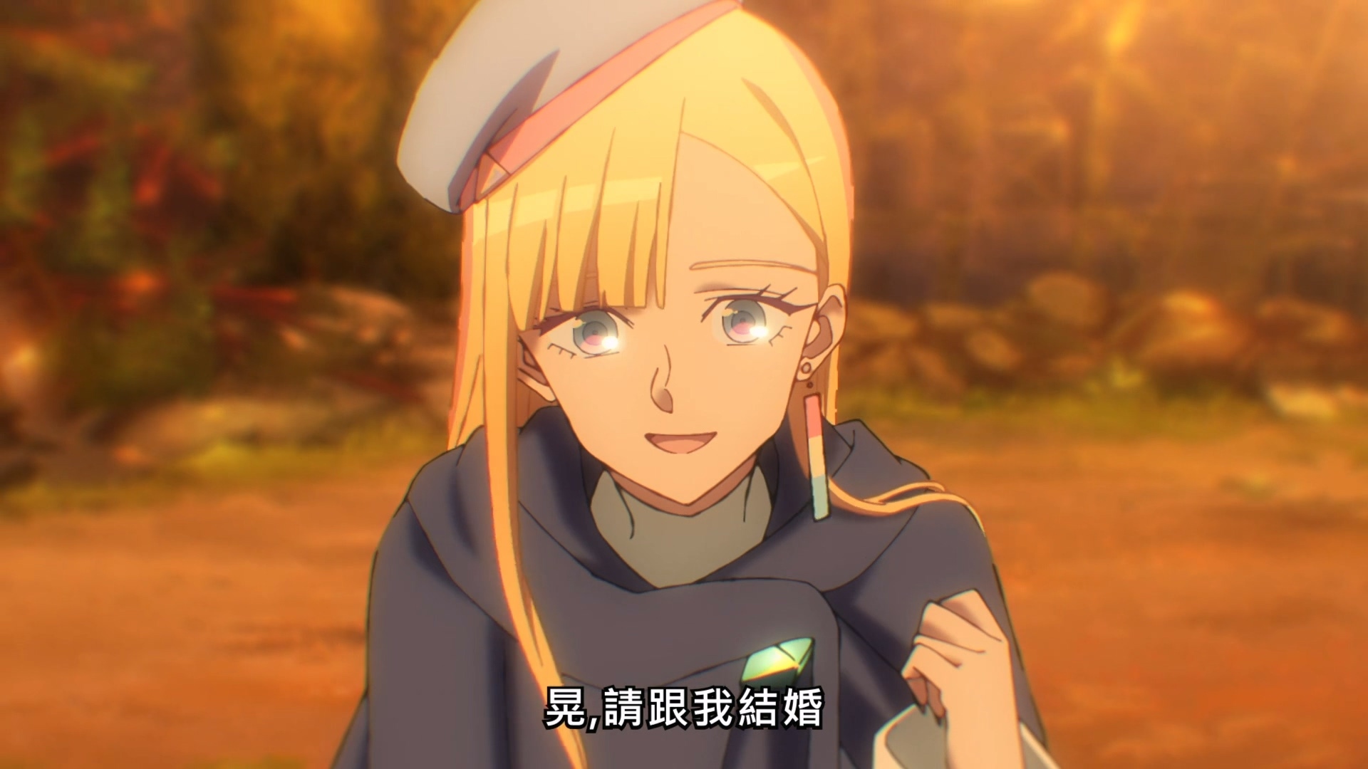 與永遠樣貌相同的機娘「黃昏」拯救了晃。