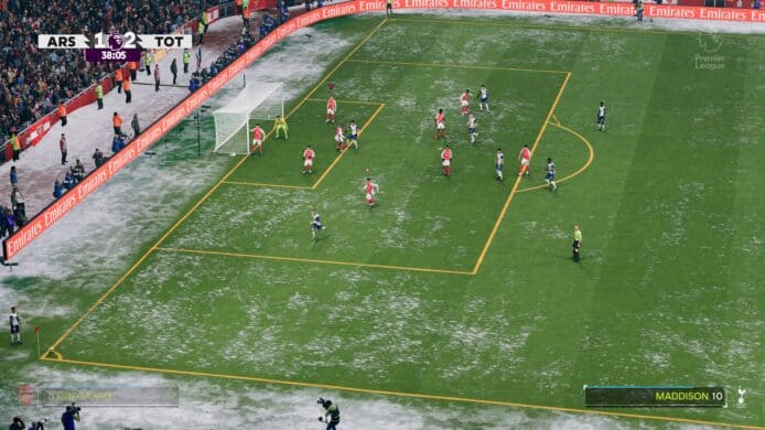 雪地比賽中的球員動作