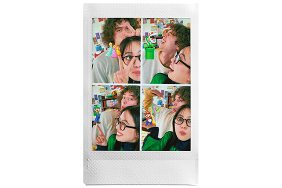 完成後的拼貼照片充滿瑪利歐主題元素