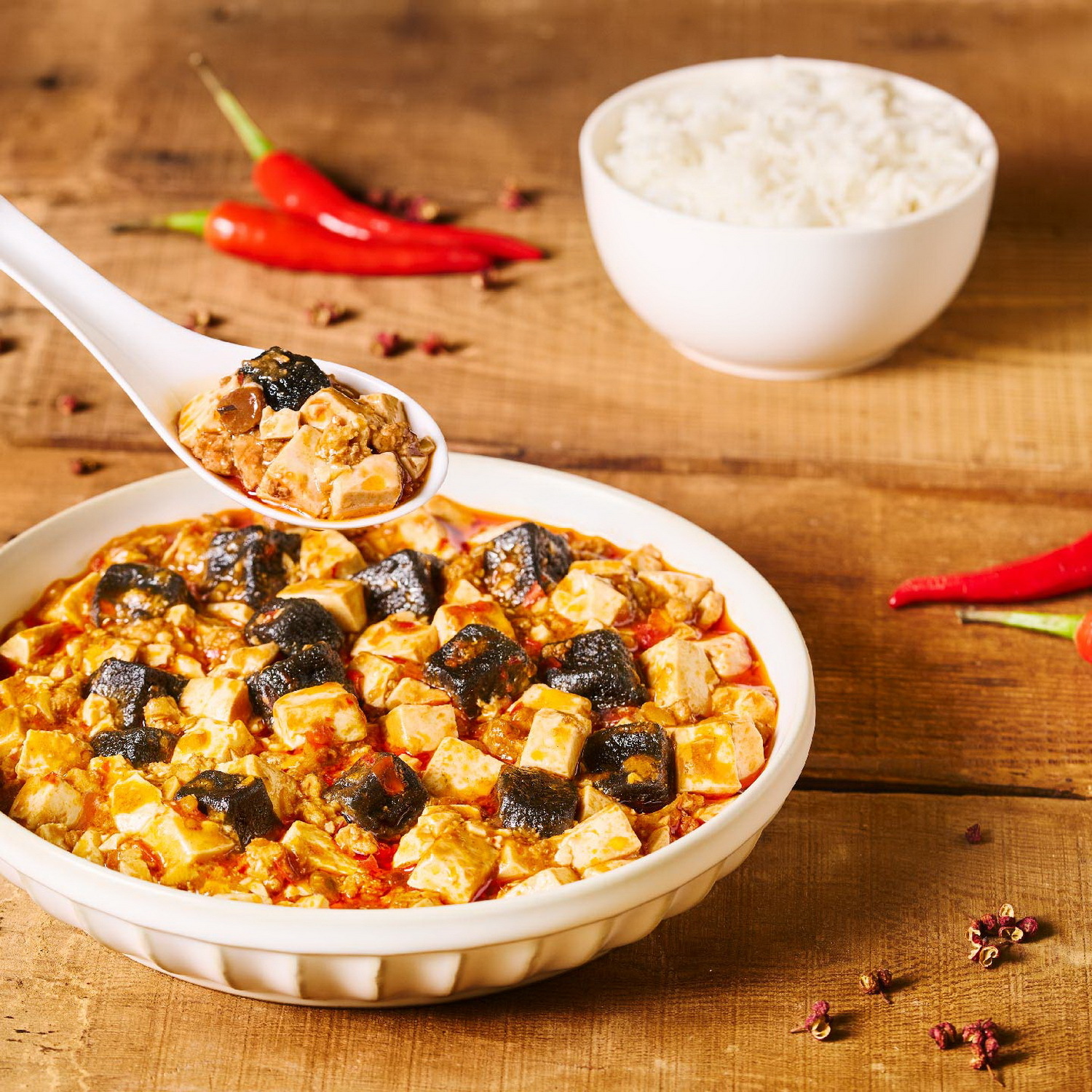 饗賓集團攜手《廚神小當家》！三大餐廳夢幻料理真實上桌，童年回憶化為現實美味