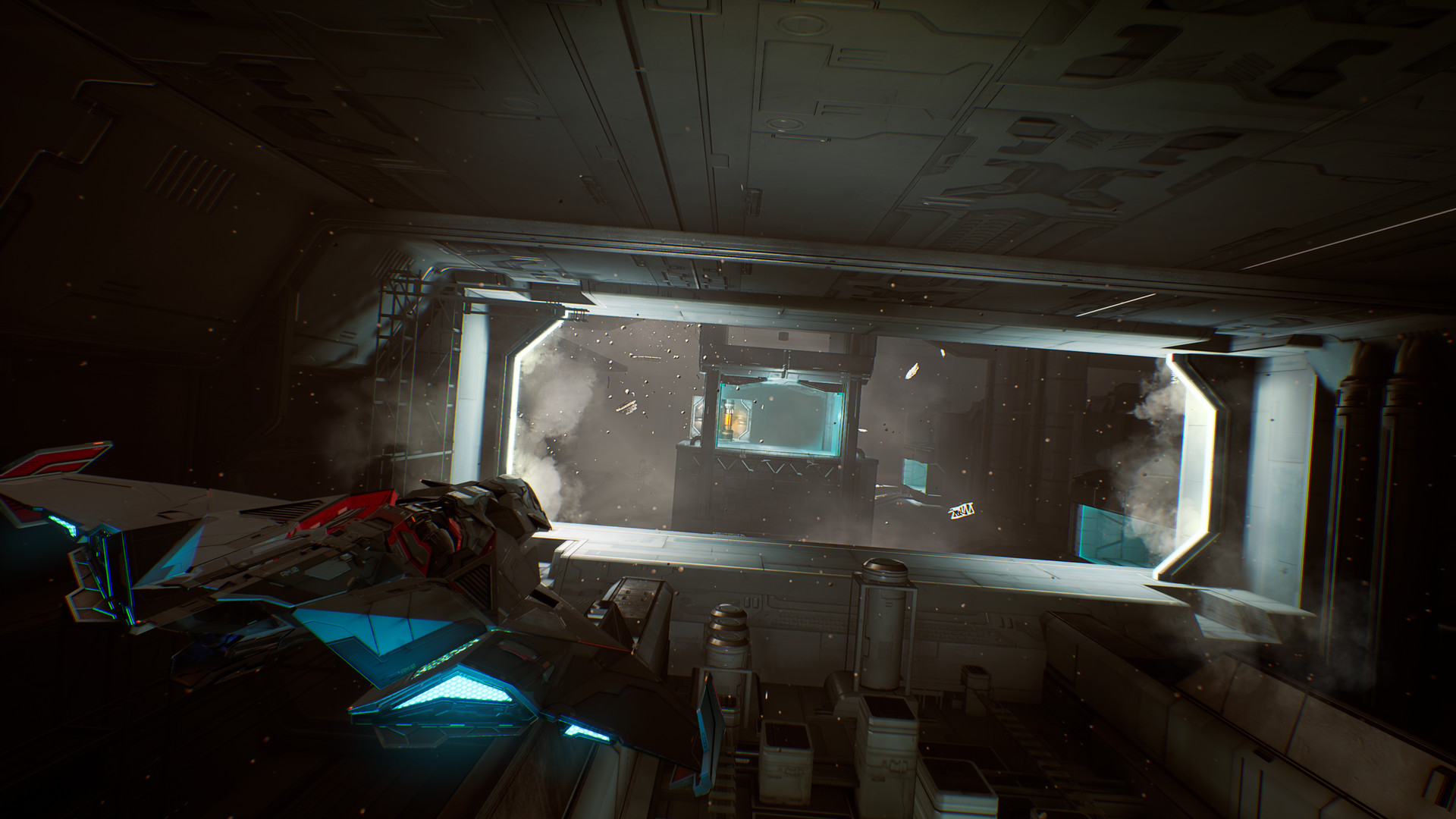 激烈的零重力空戰