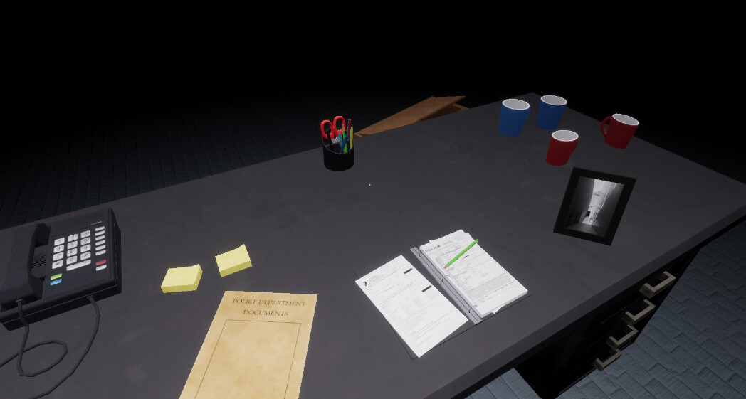 一個被木板封住的門，暗示著某些區域被刻意隔離。