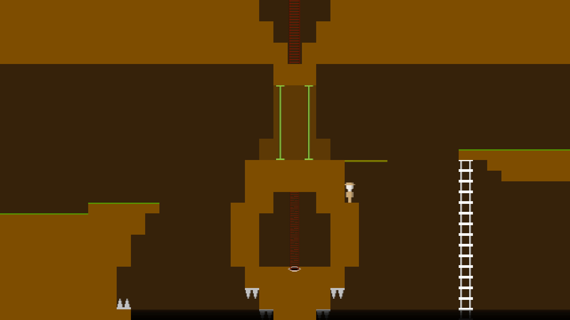 主角伊麗絲在一個充滿植物與古代石塊的地下洞穴中探索。