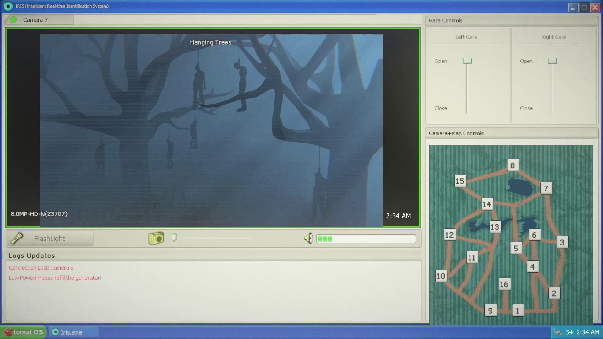 透過攝影機畫面觀察到一名食人族正在森林中移動。