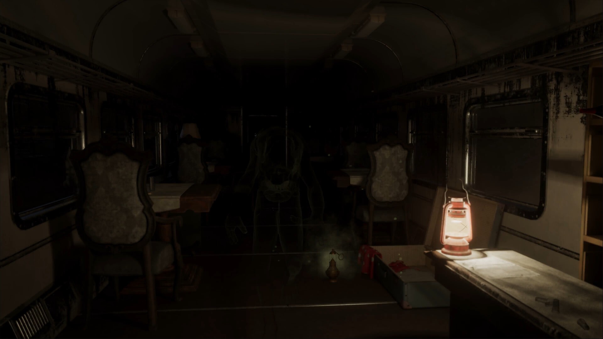 廢棄房屋的內部，光影效果出色