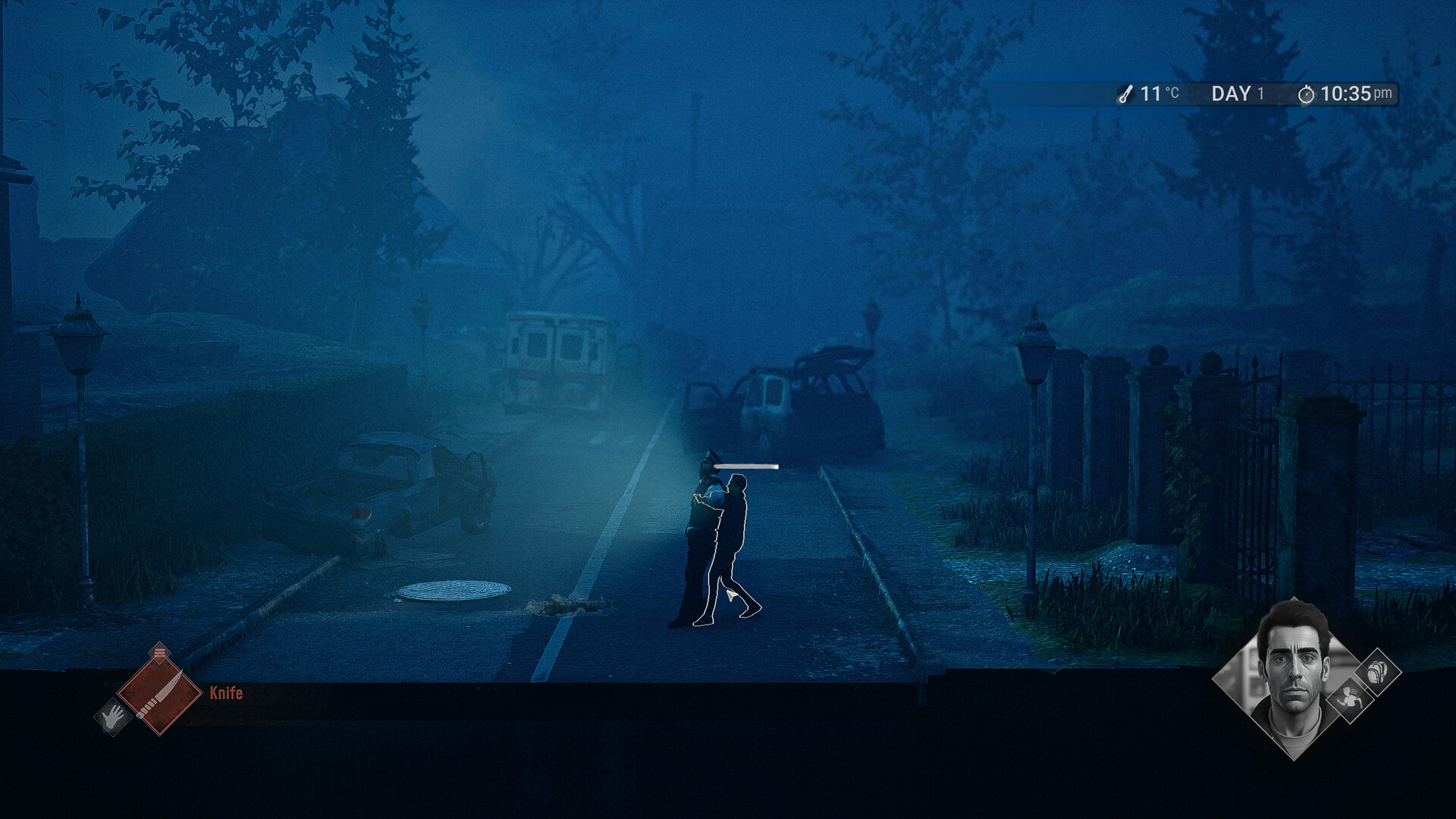 倖存者圍在火堆旁取暖。