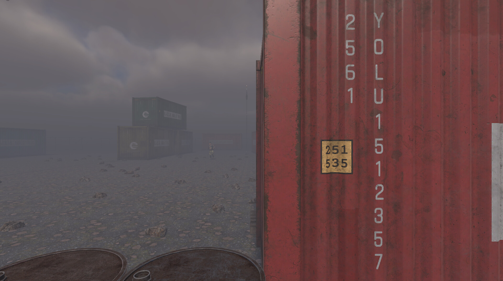 遊戲中的工業風格場景,充滿了管線與大型機械。