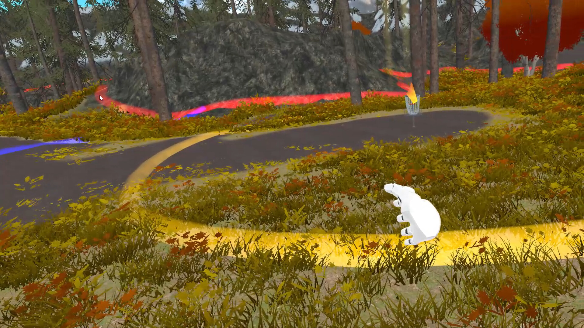 遠距離視角，可以看到飛盤在空中的飛行軌跡以及遠處的籃框目標