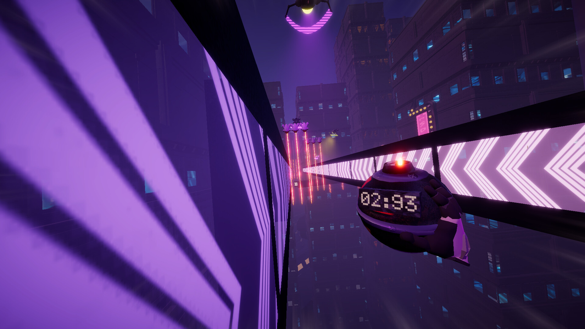 四名玩家在一座充滿未來感的橋樑上奔跑。