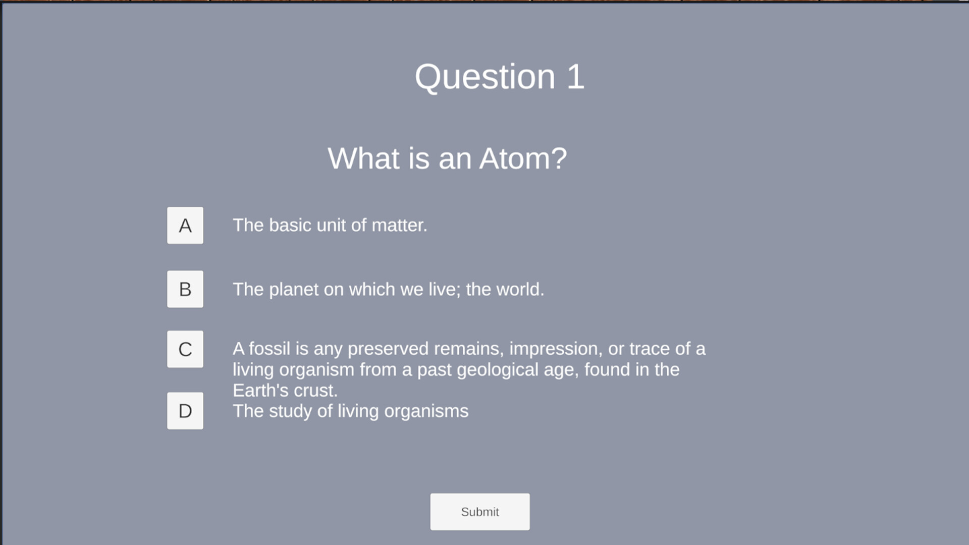 戰鬥畫面示意，展現了復古風格的 UI 設計