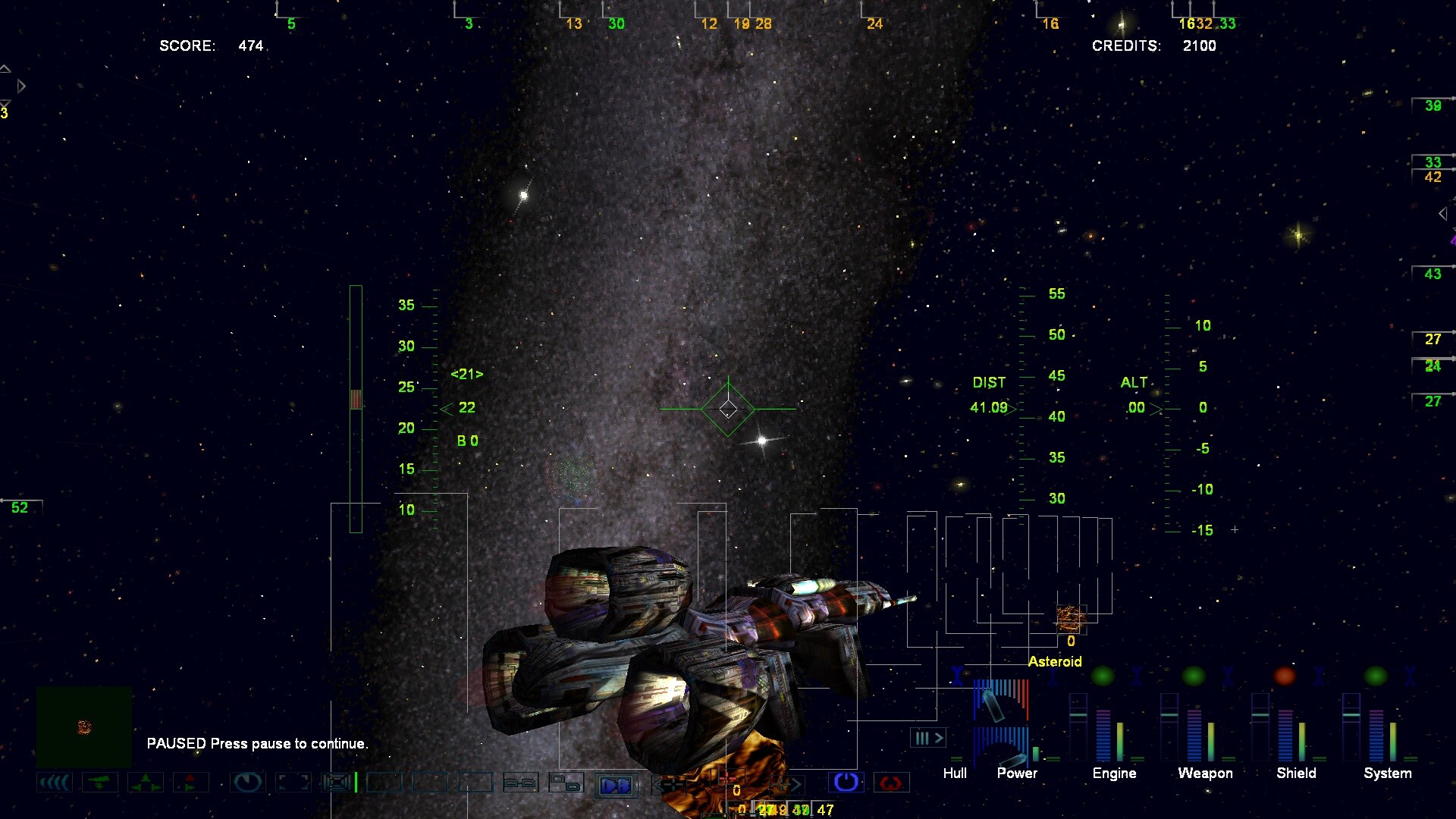 遊戲設置與自定義介面,展示了豐富的選項與數據。