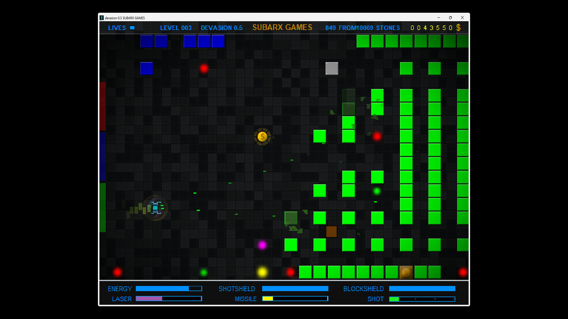 飛船釋放強力技能,清掃周圍的障礙物。