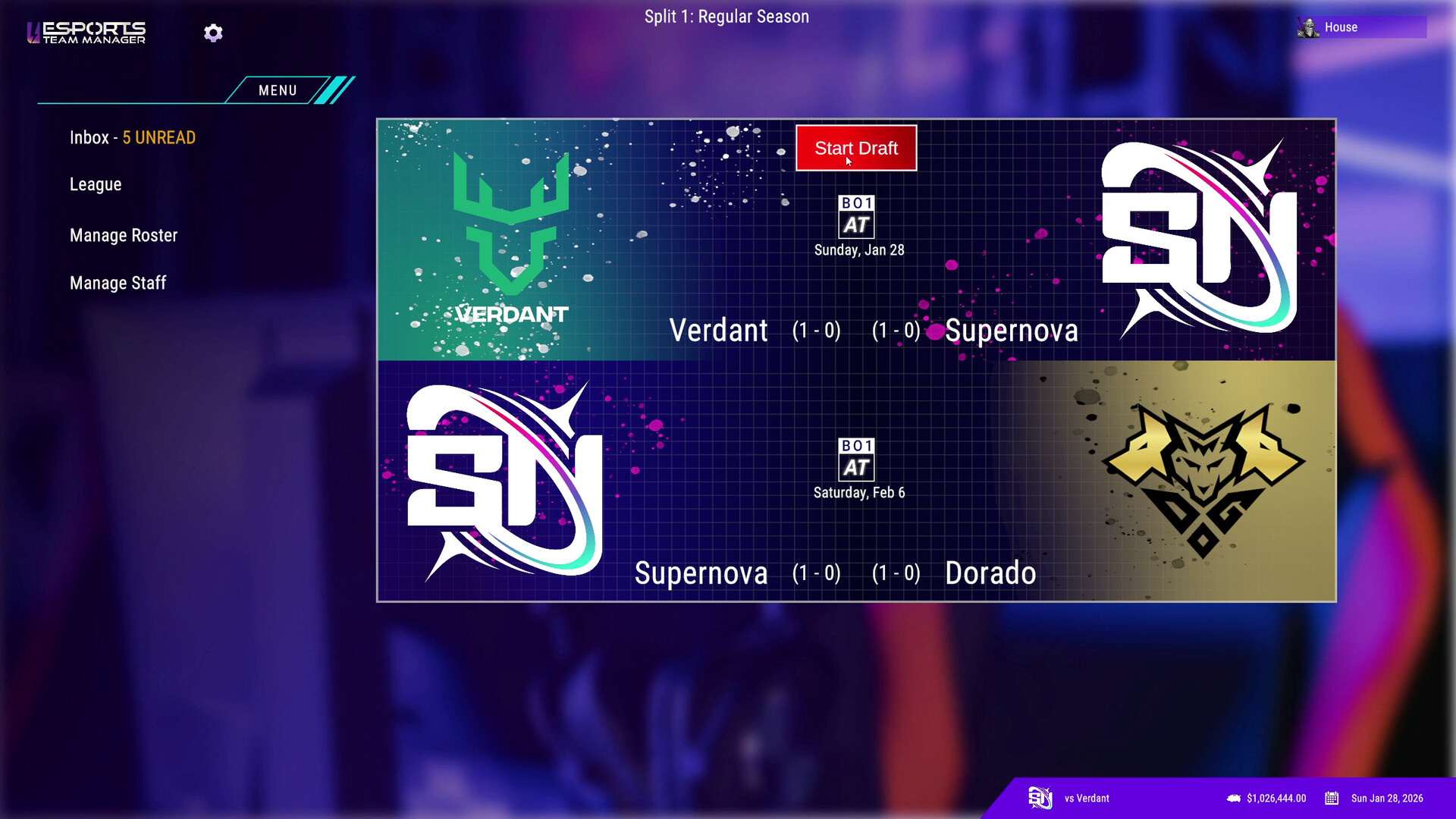 詳細的選手數據面板，各項能力值與狀態一目了然。