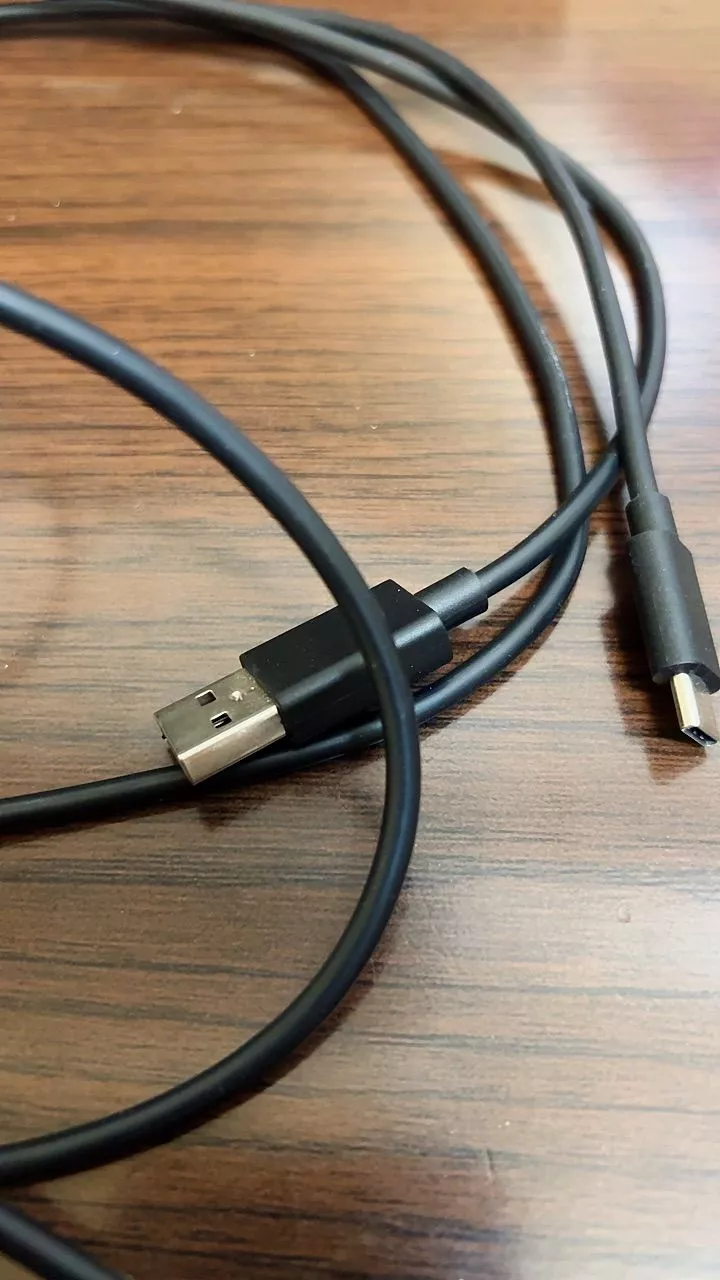 Xbox 原廠 Type-C 線材細節