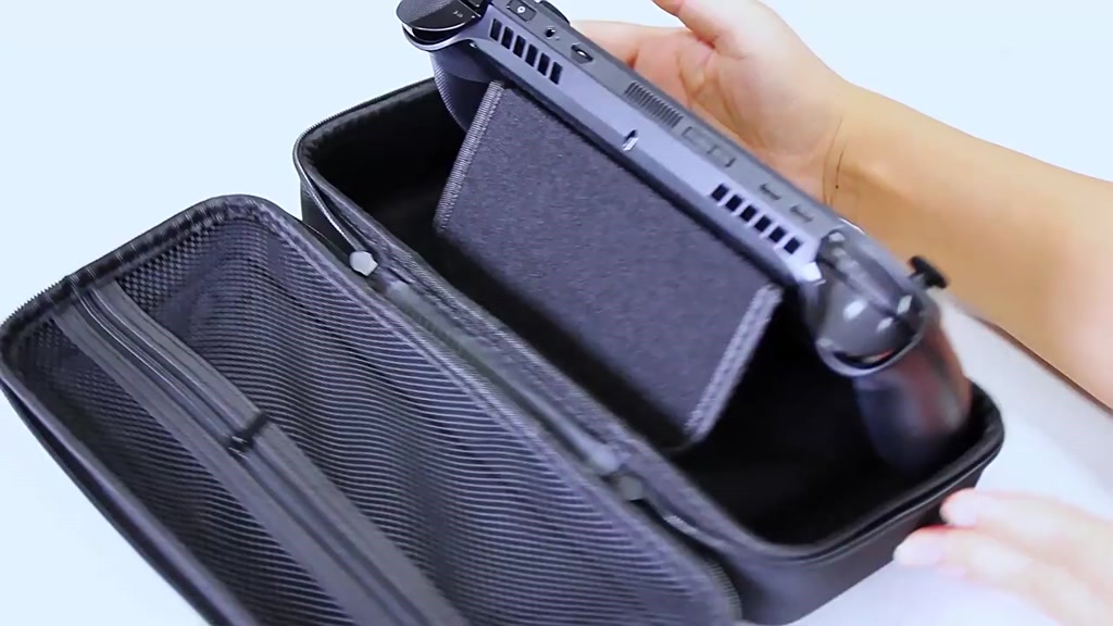ROG Ally 電競掌機最強防護！2026 必備高質感防水收納包，玩家公認 CP 值首選