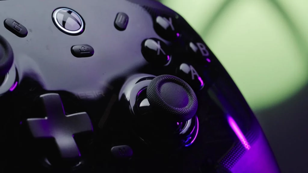 Xbox 玩家必買！2026 電競新標竿 GameSir Kaleid 霍爾手柄：告別漂移、極致透明 RGB 美學再現