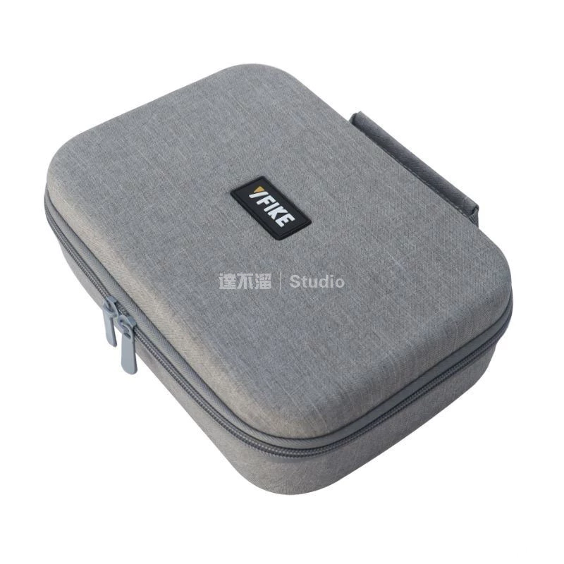 2026遊戲玩家必備!PS5、Xbox與Switch通用「硬殼手把收納包」評測,400元入手頂級防摔保護