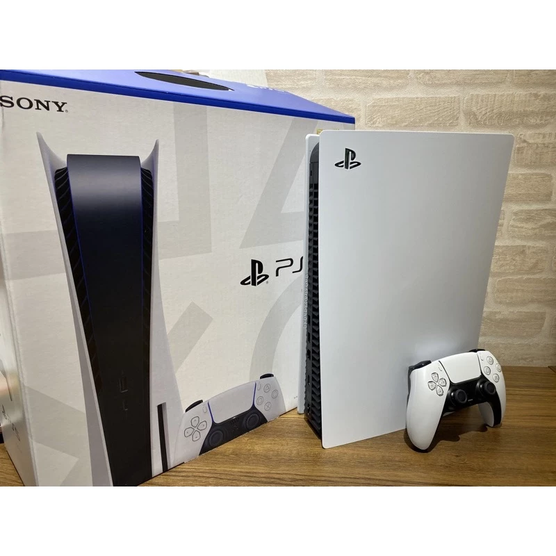 PS5 PlayStation 5 光碟版與數位版主機外觀