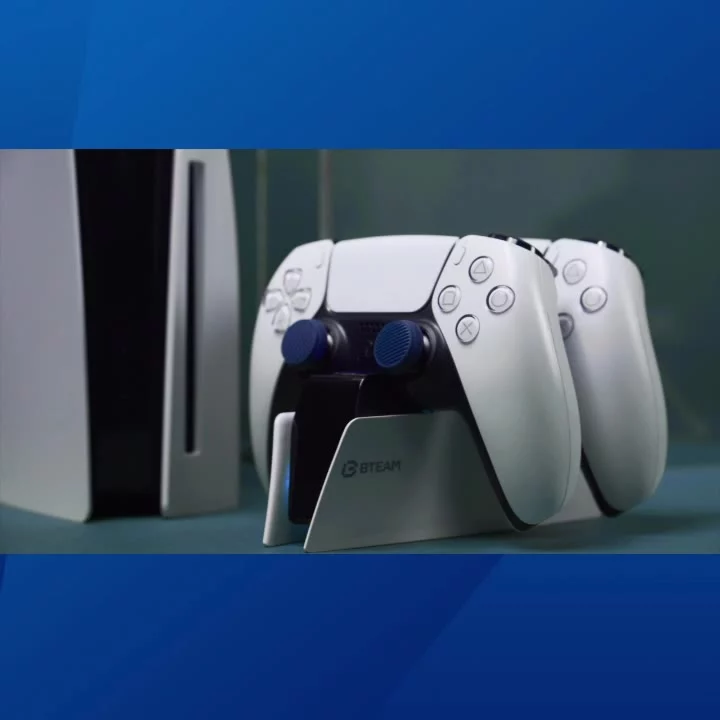 PS5 手把充電座 RGB 燈效展示