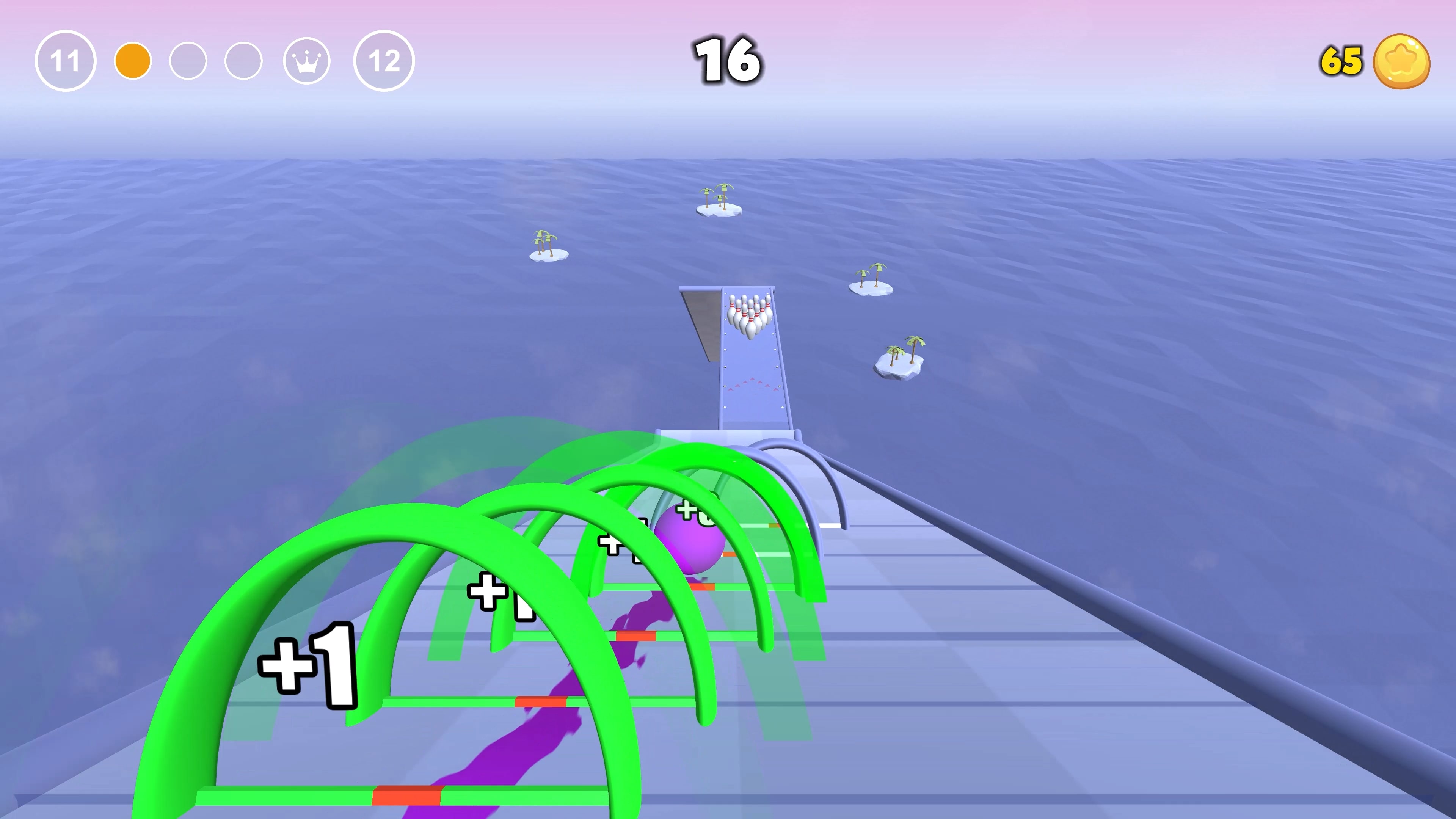 Paint Bowl 撞擊保齡球瓶的瞬間