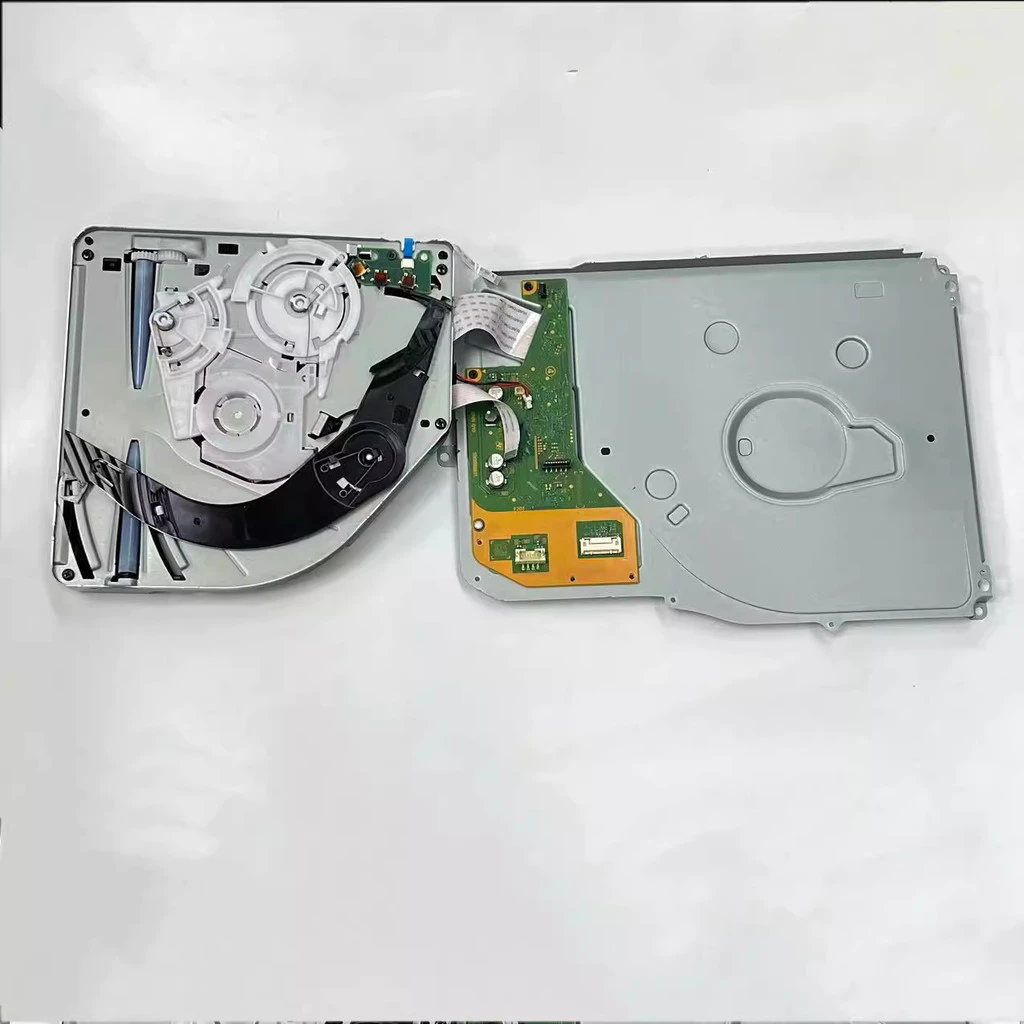 PS5光碟機排線細節