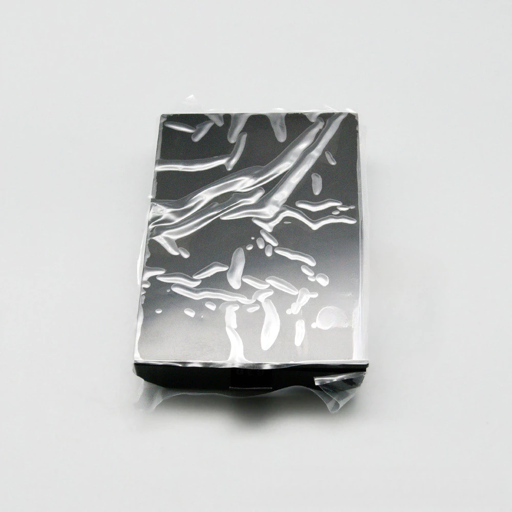 硬碟盒背面接口細節