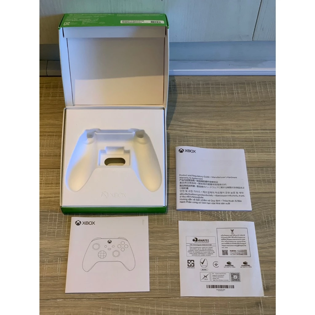 XBOX 原廠盒裝正面細節