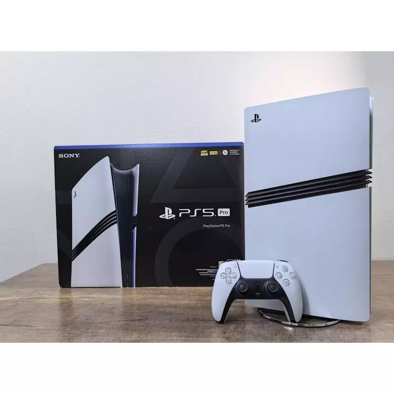 PS5 Pro 內部包裝細節
