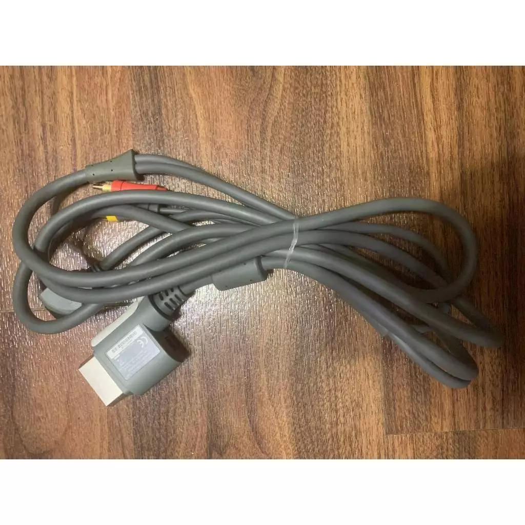 Xbox 360 VGA 接頭細節