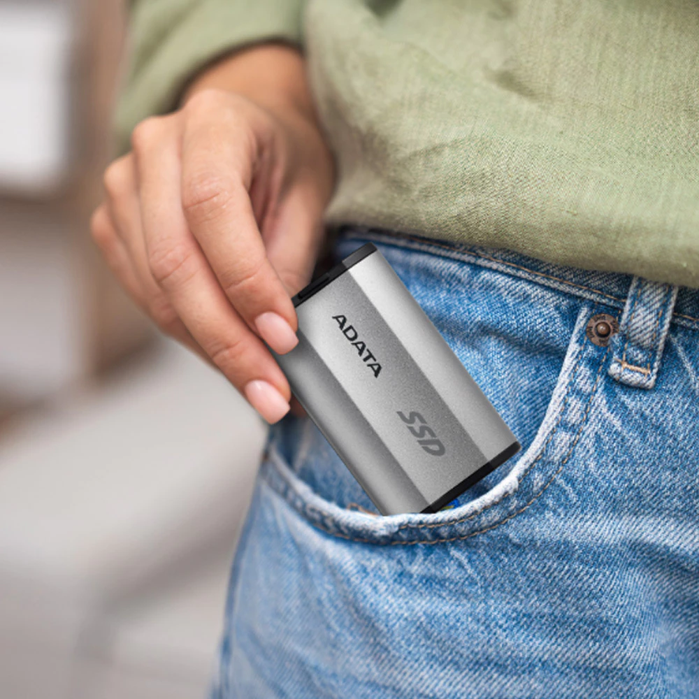 ADATA SD810 速度規格與盒裝內容