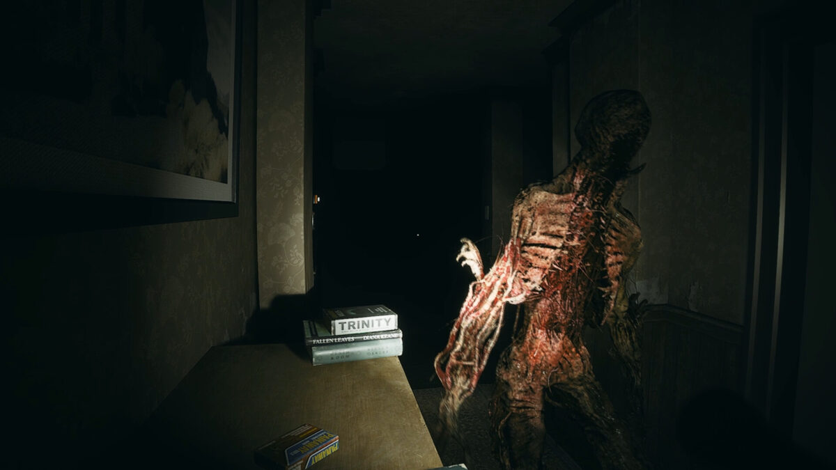 《聽從指令》(Obey the Voice™) 令人不安的實驗室場景細節