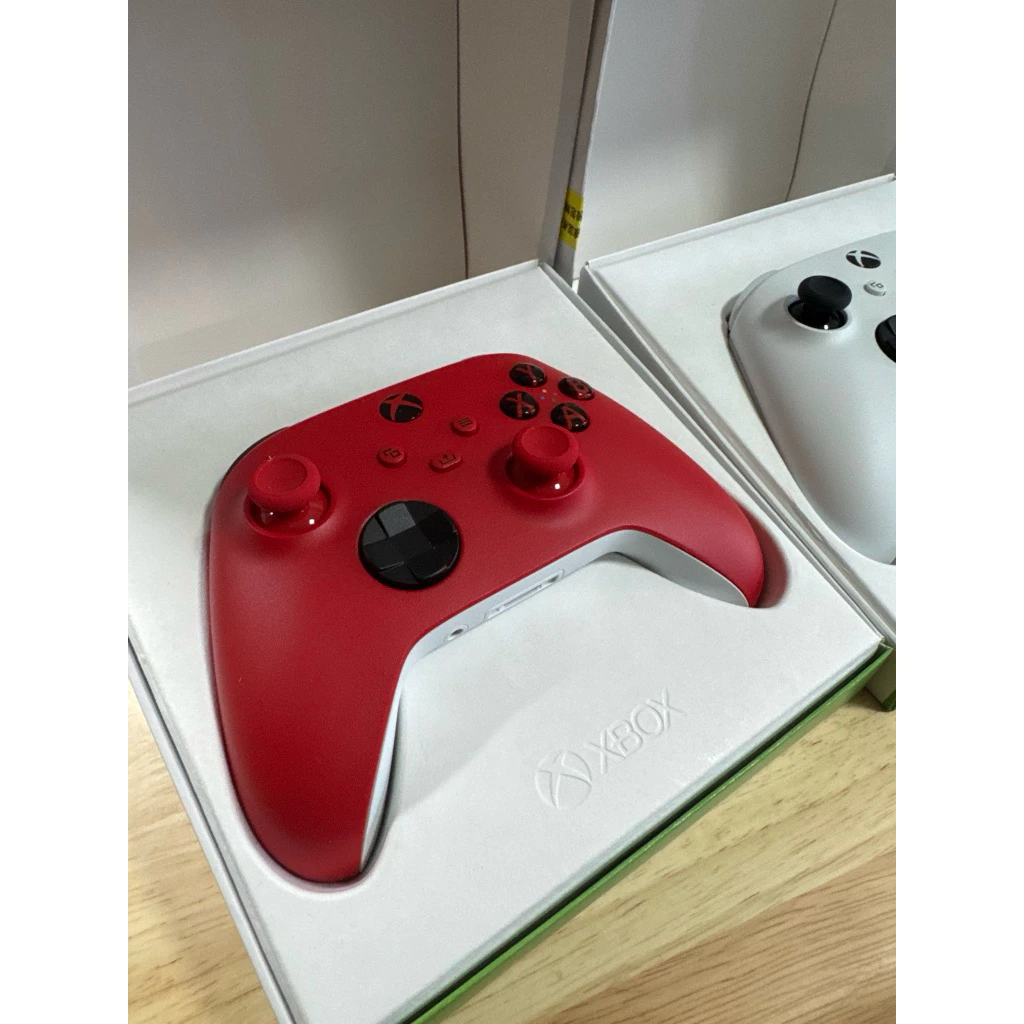 Xbox 手把背面設計