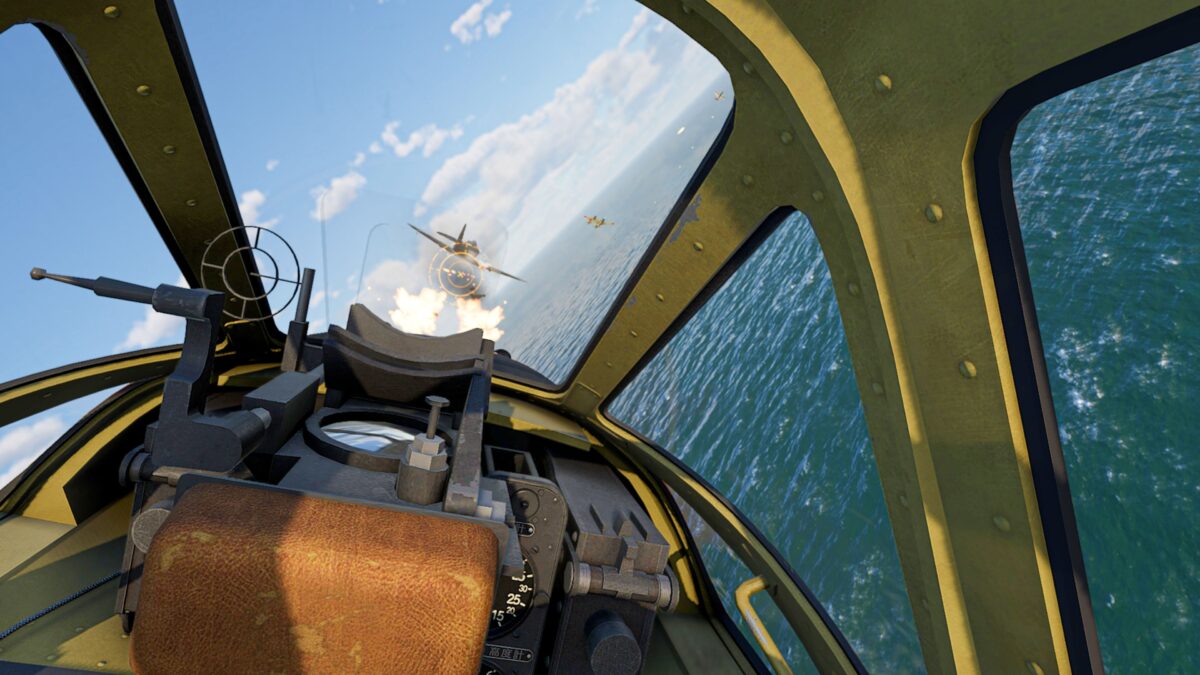 二戰經典戰機高空激戰畫面