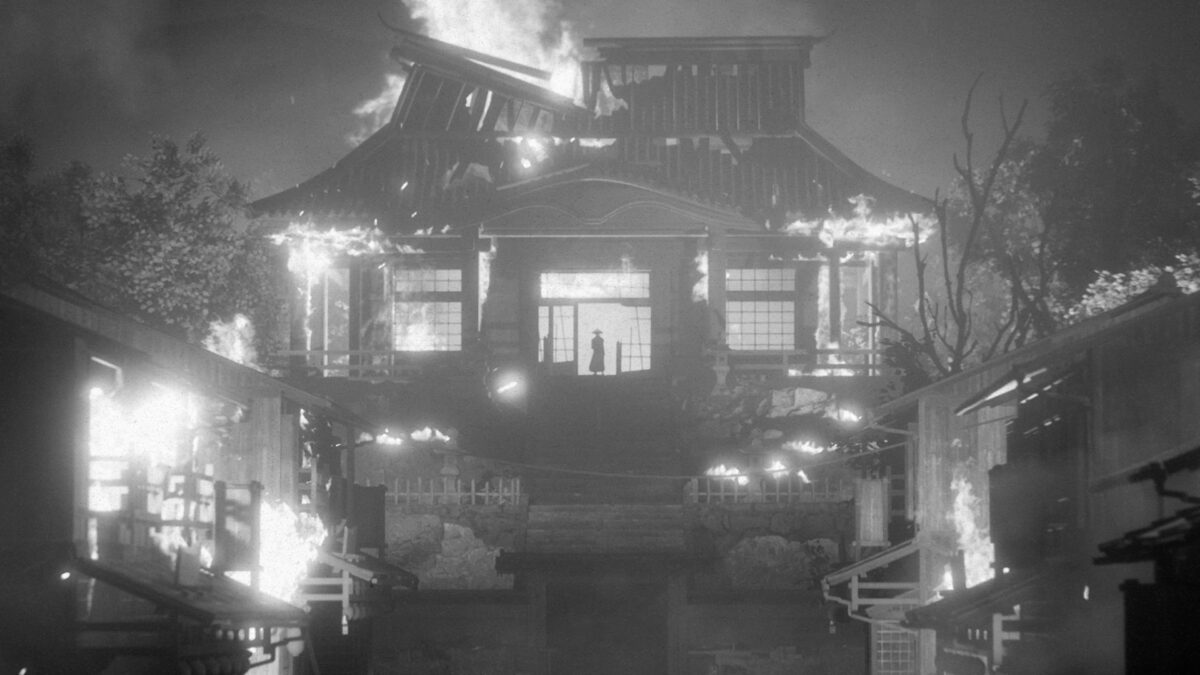 武士在荒蕪廢墟中的剪影