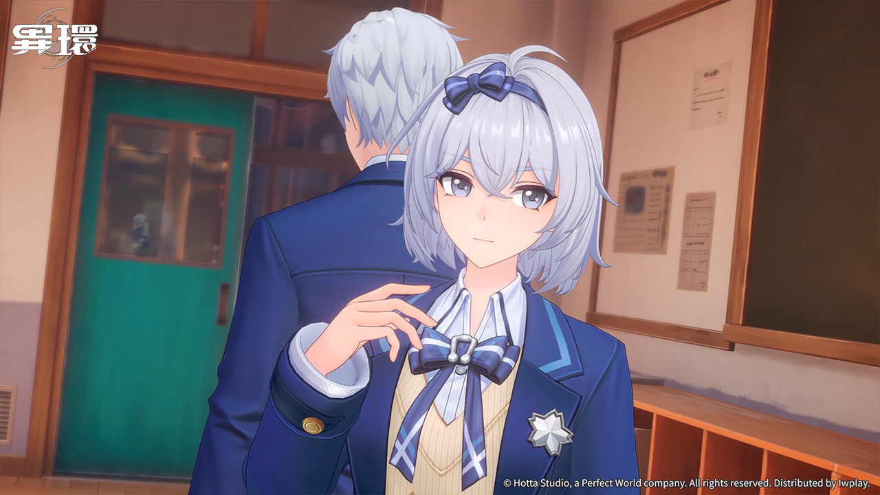 《異環》遊戲劇情截圖，銀髮角色在教室場景