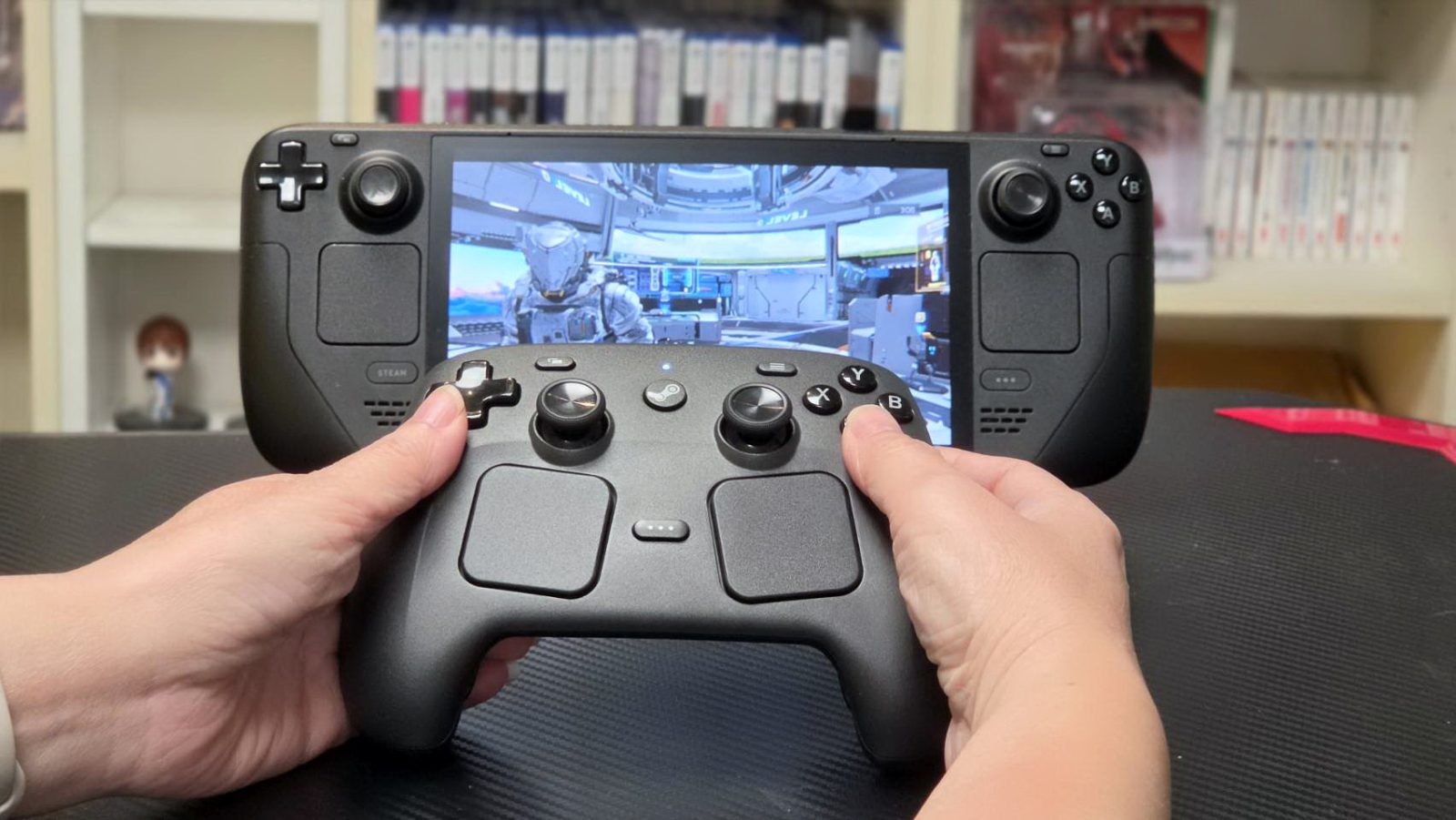 Steam 控制器 2026 官方產品圖